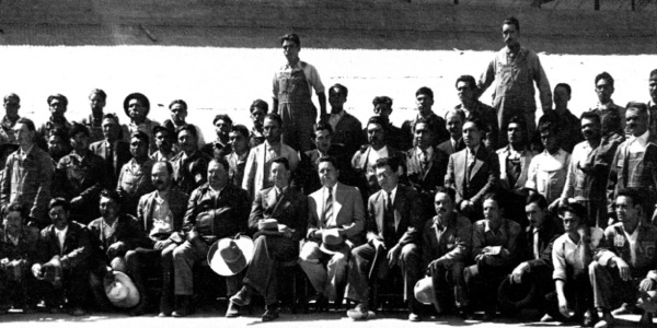 Los trabajadores constituyen la cooperativa Cruz Azul, 1931